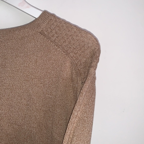 Ben Sherman | Textured Knit Size XL in Camel - Picture 5 of 6